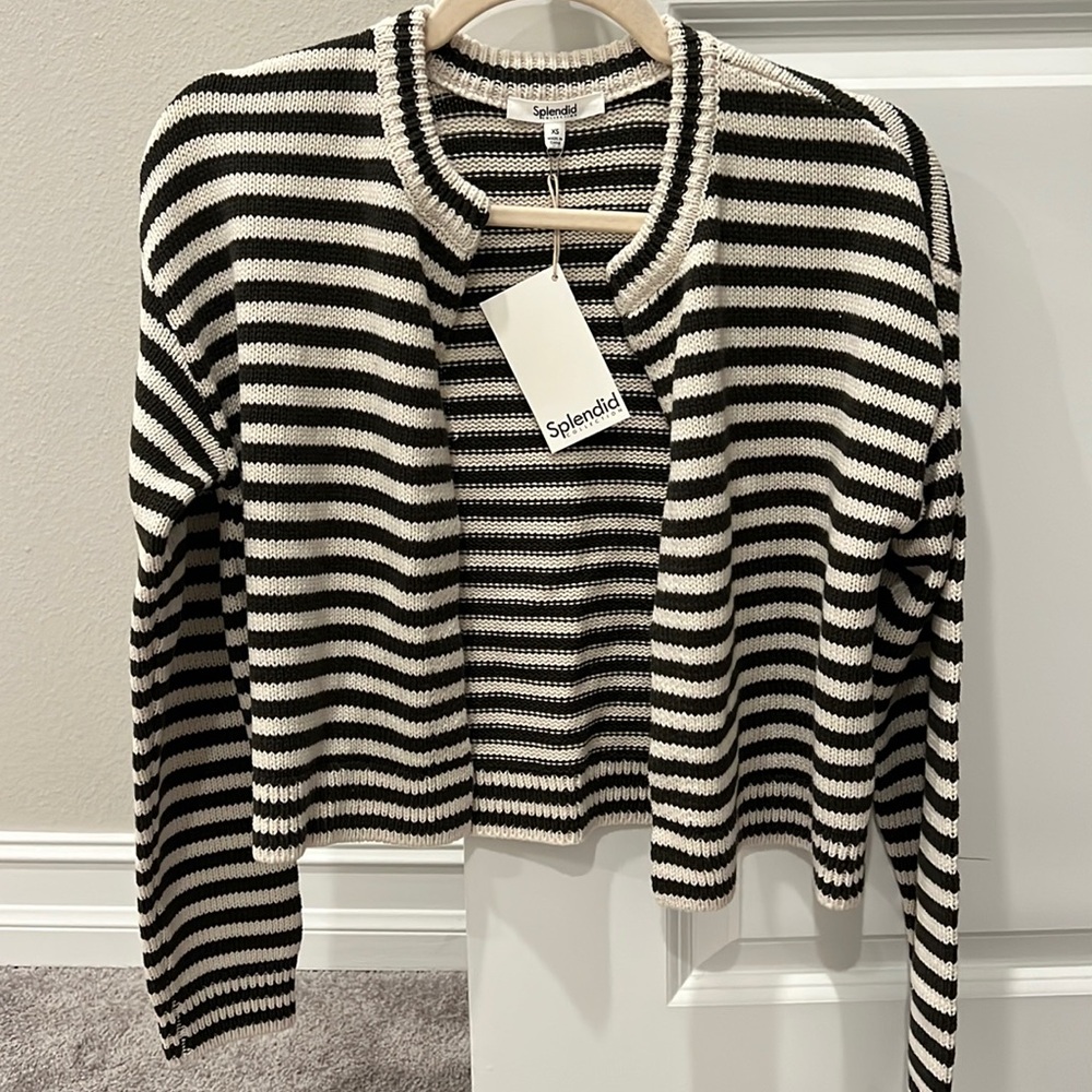 NWT Splendid sweater
